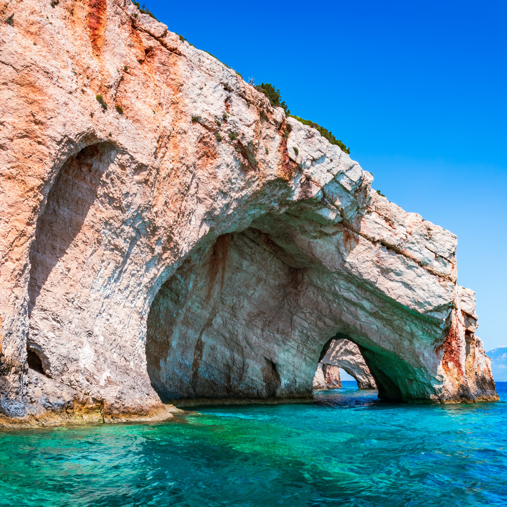 Private Boat Cruises in Corfu – The Ultimate Guide to Exploring the Ionian Sea